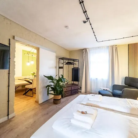 Stylisch Loft I Industrie-design I Kamin I Netflix *