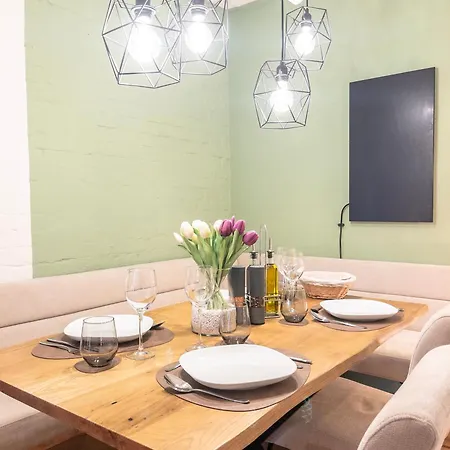 Daire Stylisch Loft I Industrie-design I Kamin I Netflix *