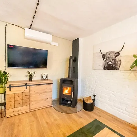 Daire Stylisch Loft I Industrie-design I Kamin I Netflix Halle (Saale)
