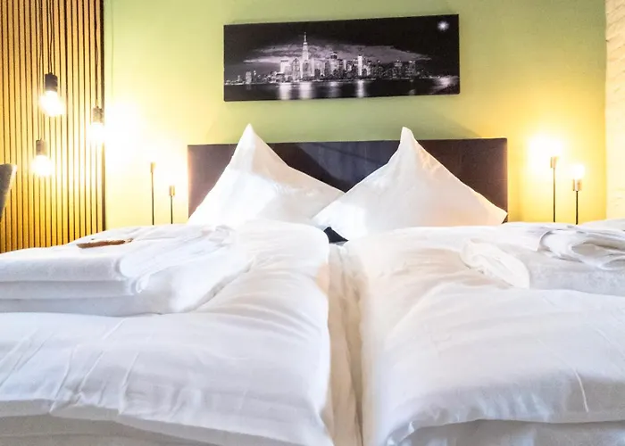 Stylisch Loft I Industrie-design I Kamin I Netflix Apartment Halle (Saale)